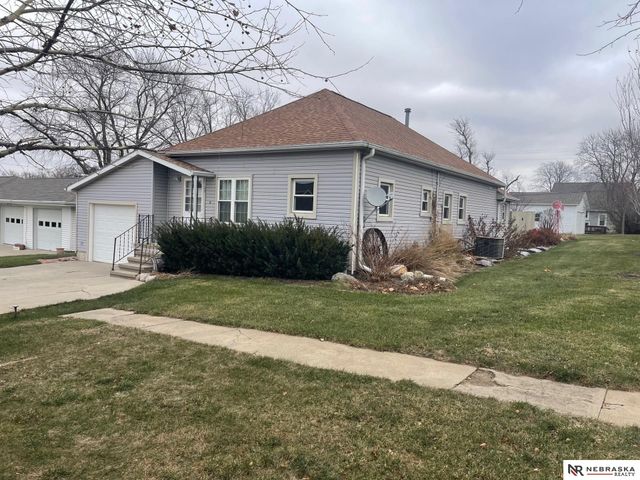 305 Carnes Avenue, Pender, NE 68047