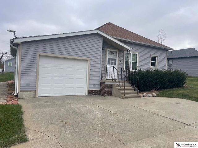 305 Carnes Avenue, Pender, NE 68047