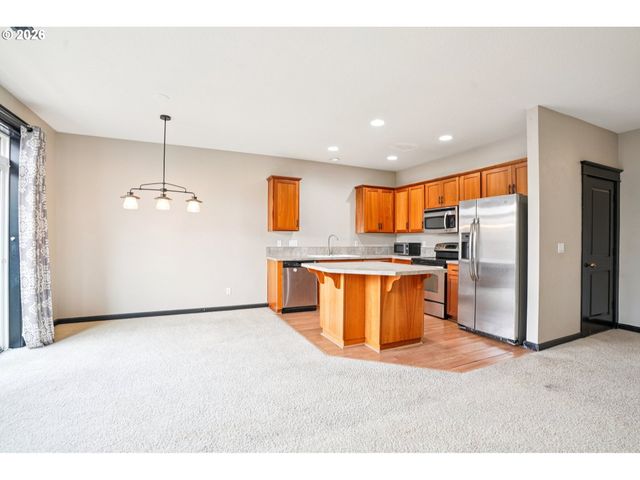 5005 Sw WENTWORTH Ter, Beaverton, OR 97078