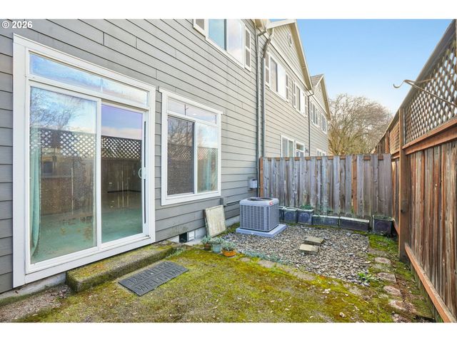 5005 Sw WENTWORTH Ter, Beaverton, OR 97078