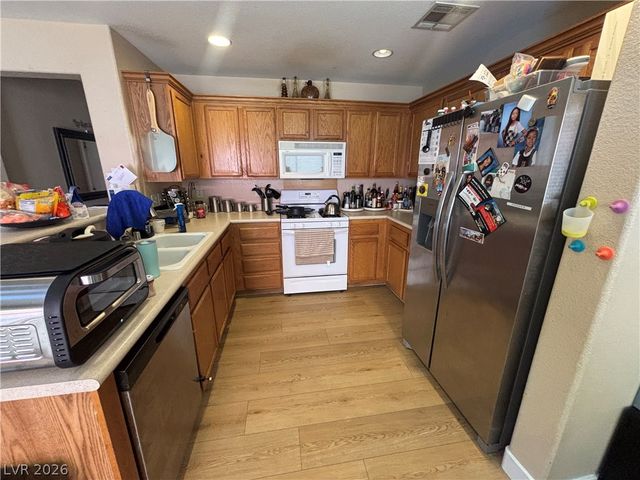 6021 Banbury Heights Way, Las Vegas, NV 89139