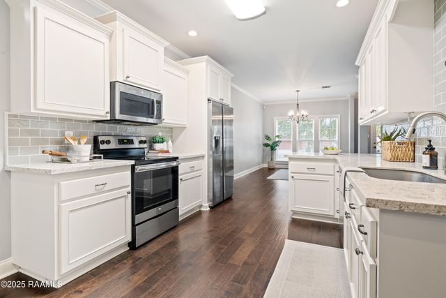 414 Lauren Drive, Scott, LA 70583