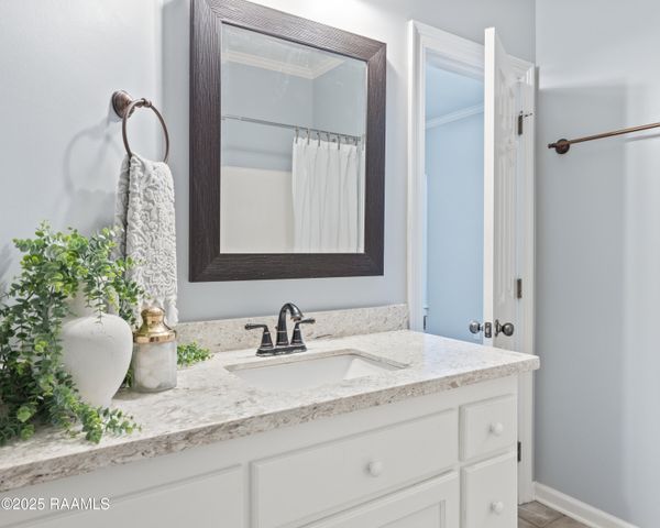 414 Lauren Drive, Scott, LA 70583