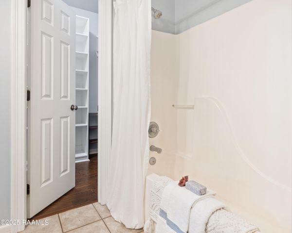 414 Lauren Drive, Scott, LA 70583