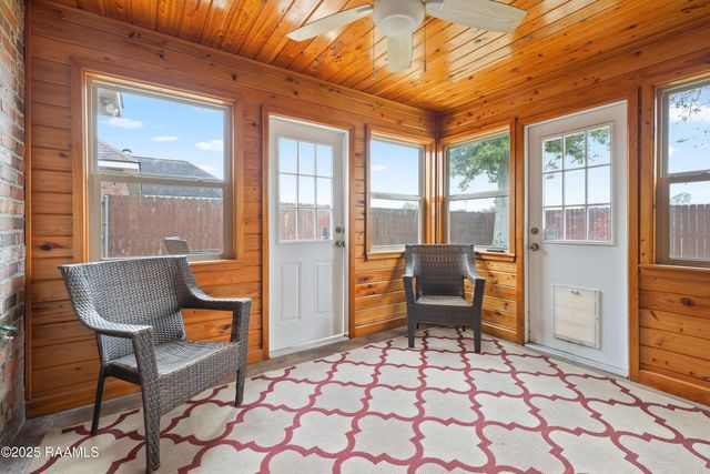 414 Lauren Drive, Scott, LA 70583