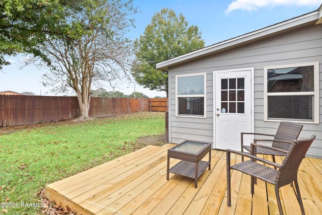 414 Lauren Drive, Scott, LA 70583