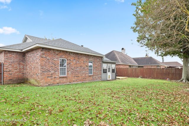 414 Lauren Drive, Scott, LA 70583