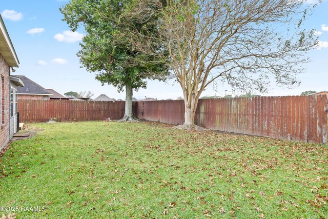 414 Lauren Drive, Scott, LA 70583