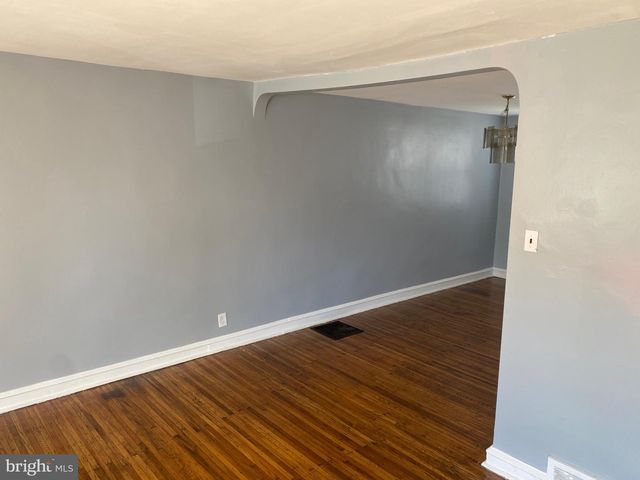 5860 SAUL ST, Philadelphia, PA 19149