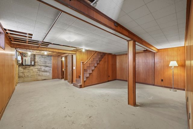 139 Longview Ave, Hinsdale, MA 01235