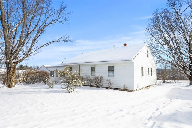 139 Longview Ave, Hinsdale, MA 01235