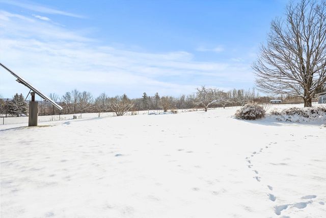 139 Longview Ave, Hinsdale, MA 01235