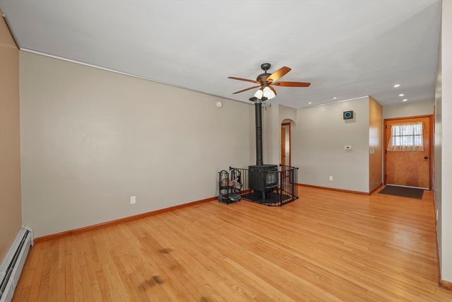 139 Longview Ave, Hinsdale, MA 01235