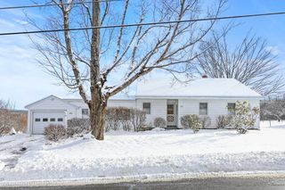 139 Longview Ave, Hinsdale, MA 01235