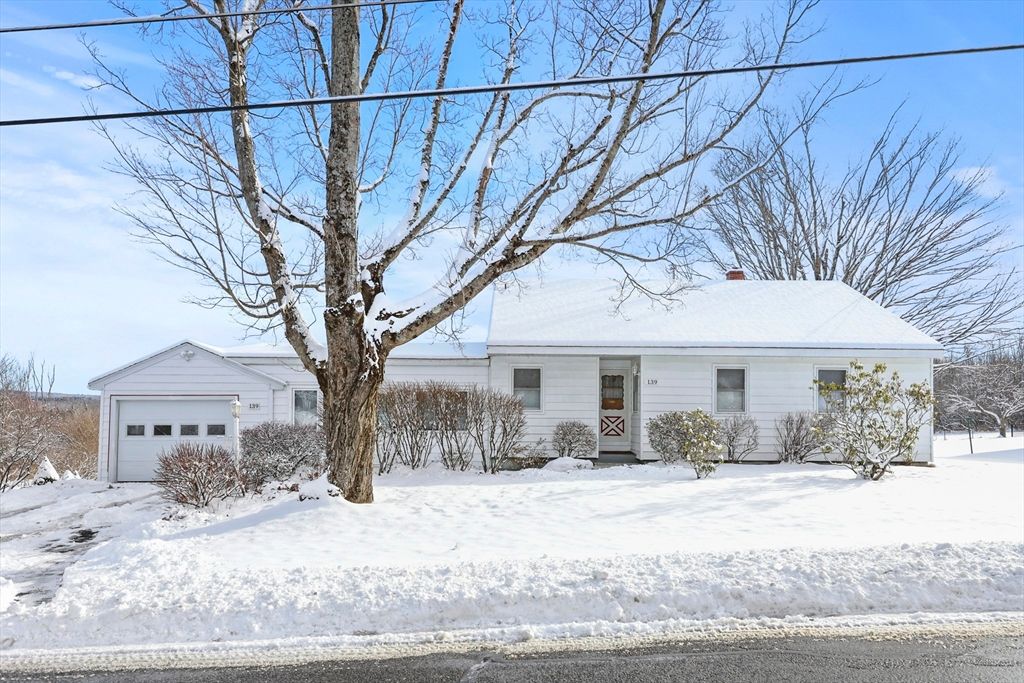 139 Longview Ave, Hinsdale, MA 01235