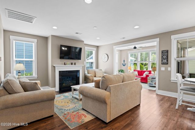 9099 Village Lake Drive SW, Calabash, NC 28467