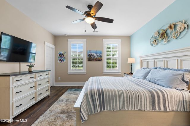 9099 Village Lake Drive SW, Calabash, NC 28467