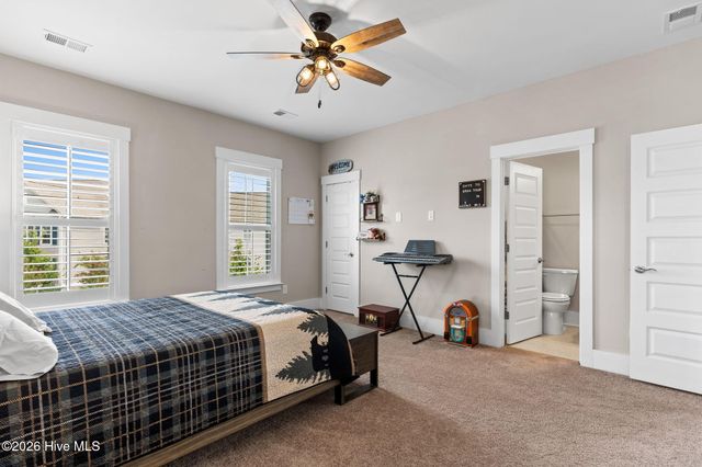 9099 Village Lake Drive SW, Calabash, NC 28467