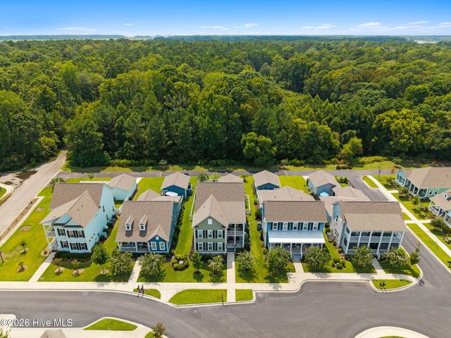 9099 Village Lake Drive SW, Calabash, NC 28467