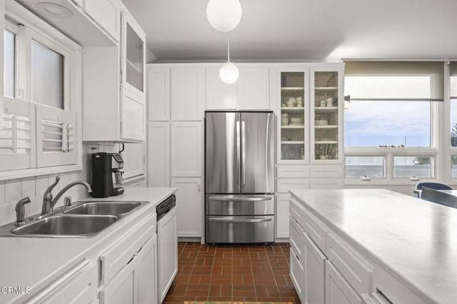 3541 Ocean Drive, Oxnard, CA 93035