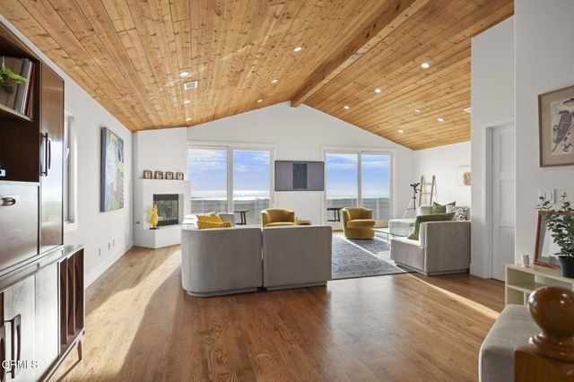 3541 Ocean Drive, Oxnard, CA 93035