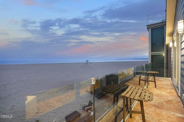 3541 Ocean Drive, Oxnard, CA 93035