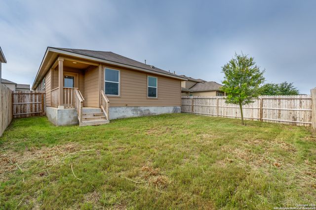 13103 Dolomar Parkway, St Hedwig, TX 78152