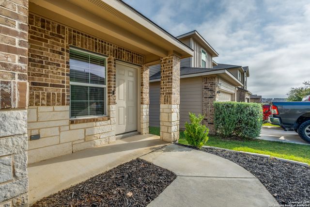 13103 Dolomar Parkway, St Hedwig, TX 78152