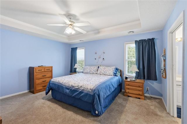1204 Franklin Drive, Lee's Summit, MO 64064