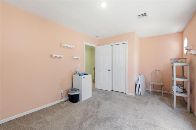 1204 Franklin Drive, Lee's Summit, MO 64064