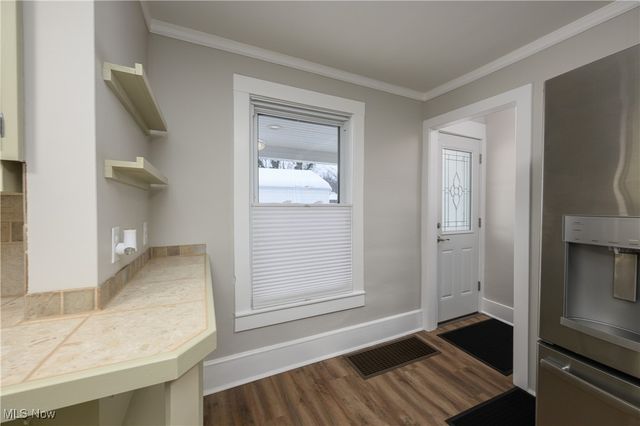 26 W Hiram Street, Barberton, OH 44203