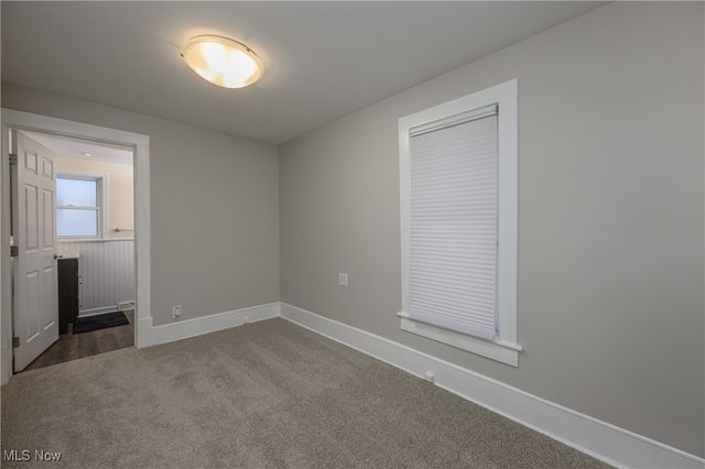 26 W Hiram Street, Barberton, OH 44203