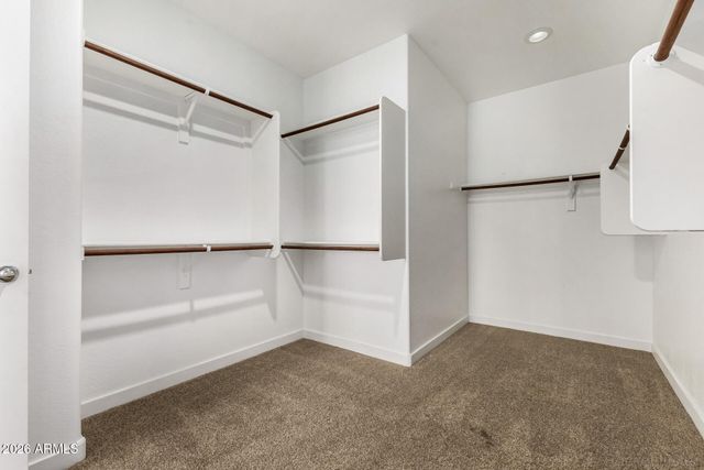 2209 E MEADOWVIEW Court, Gilbert, AZ 85298