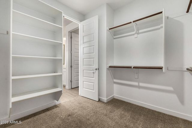 2209 E MEADOWVIEW Court, Gilbert, AZ 85298