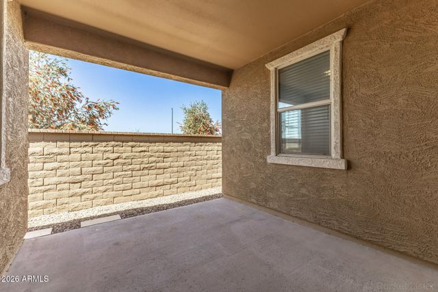 2209 E MEADOWVIEW Court, Gilbert, AZ 85298