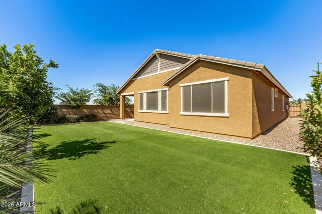 2209 E MEADOWVIEW Court, Gilbert, AZ 85298