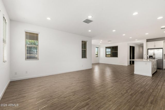 2209 E MEADOWVIEW Court, Gilbert, AZ 85298