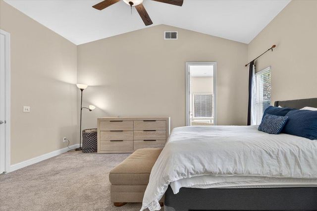 174 N Lind Avenue, Clovis, CA 93612