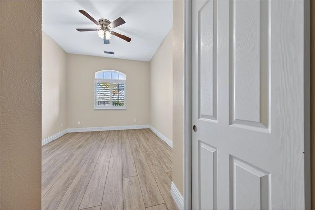 174 N Lind Avenue, Clovis, CA 93612