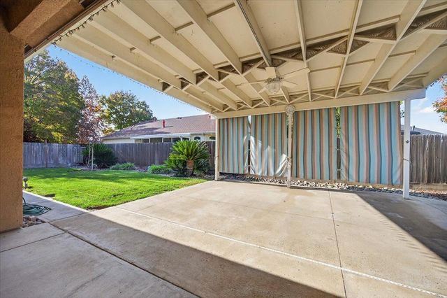 174 N Lind Avenue, Clovis, CA 93612