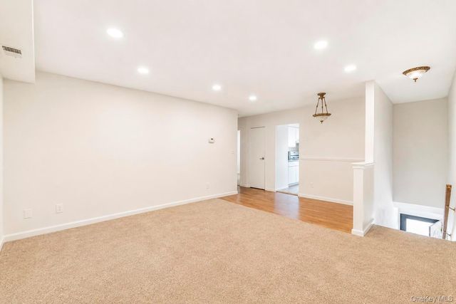 8 Sycamore Court 8, Selden, NY 11784