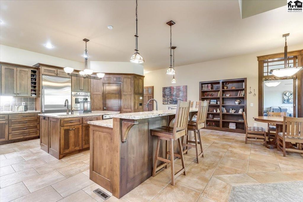 1 Prairie Dunes Dr