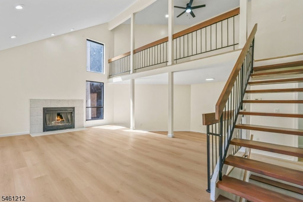 102 Kingsberry Dr, Franklin Twp., NJ 08873 — photo 4