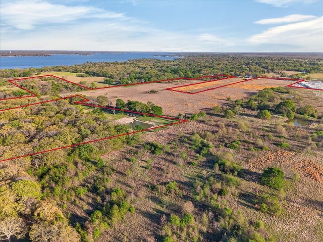 696 E Will White Road, Tool, TX 75143