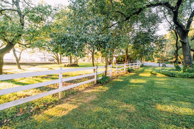 7530 Rasmussen Rd, Loomis, CA 95650