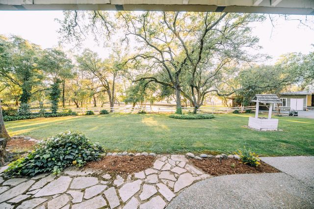 7530 Rasmussen Rd, Loomis, CA 95650