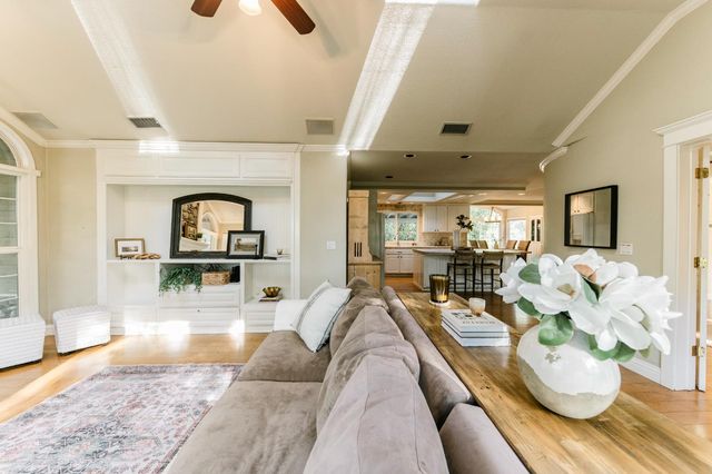 7530 Rasmussen Rd, Loomis, CA 95650