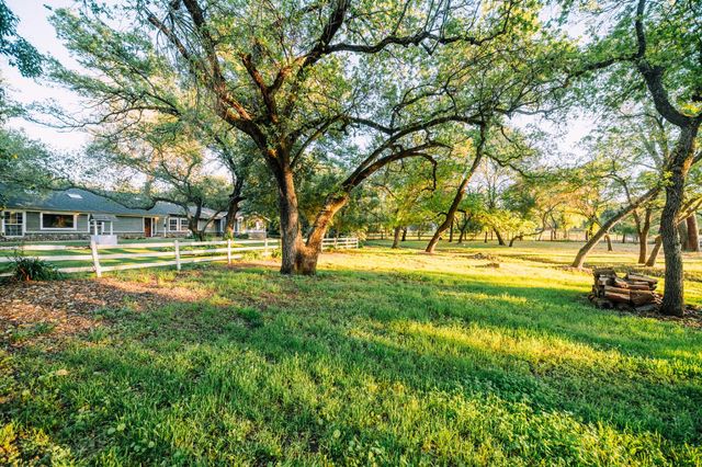 7530 Rasmussen Rd, Loomis, CA 95650