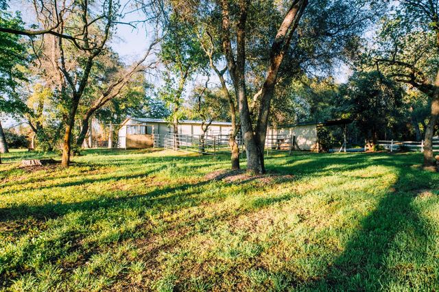 7530 Rasmussen Rd, Loomis, CA 95650