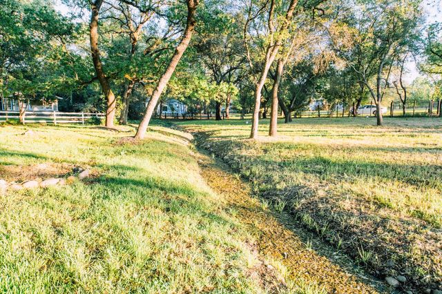 7530 Rasmussen Rd, Loomis, CA 95650